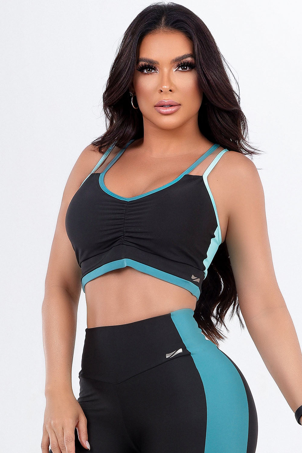 SculptFit Sports Bra – Black & Teal Seamless Active Top for Women